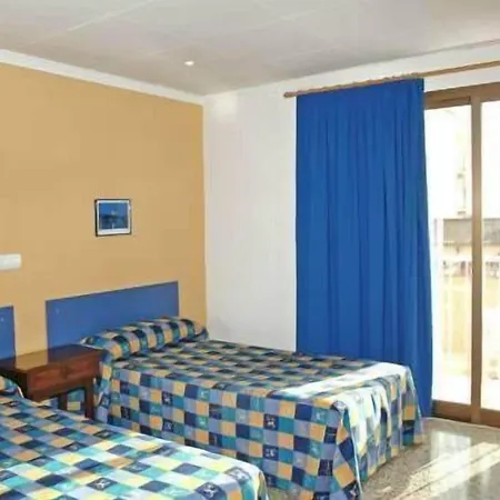 ホステル Casthotels Tierramar