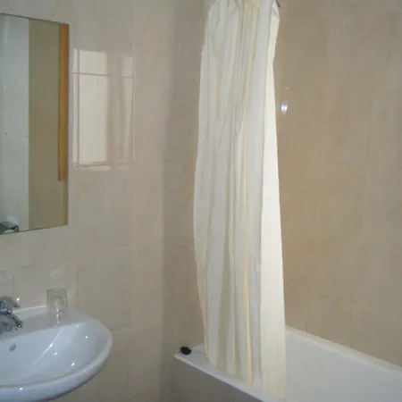 Casthotels Tierramar Hostel *