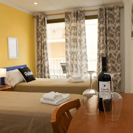 Casthotels Tierramar بيت شباب إل أرينال